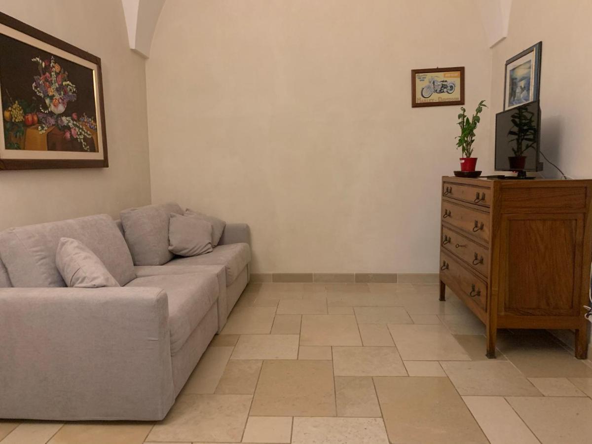 Palazzo Dei Gesuiti مونوبولي المظهر الخارجي الصورة